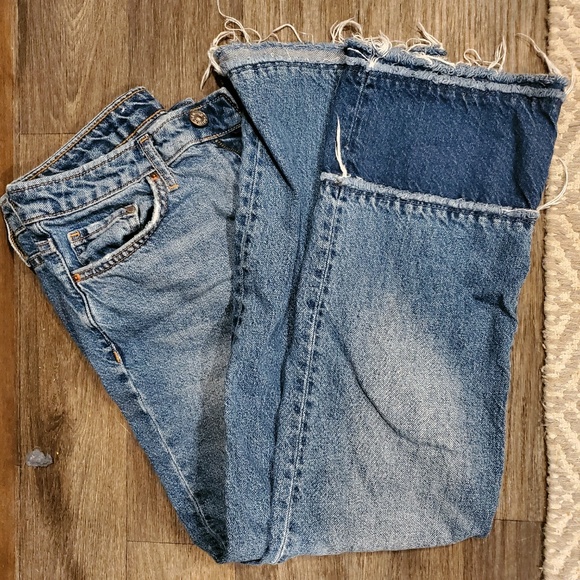 Cropped Straight High Waisted Denim - Picture 2 of 6